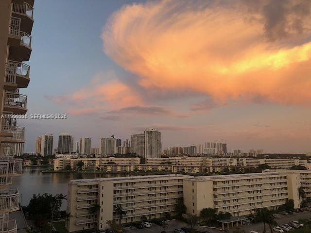 18011 Biscayne Blvd 1003 photo 2