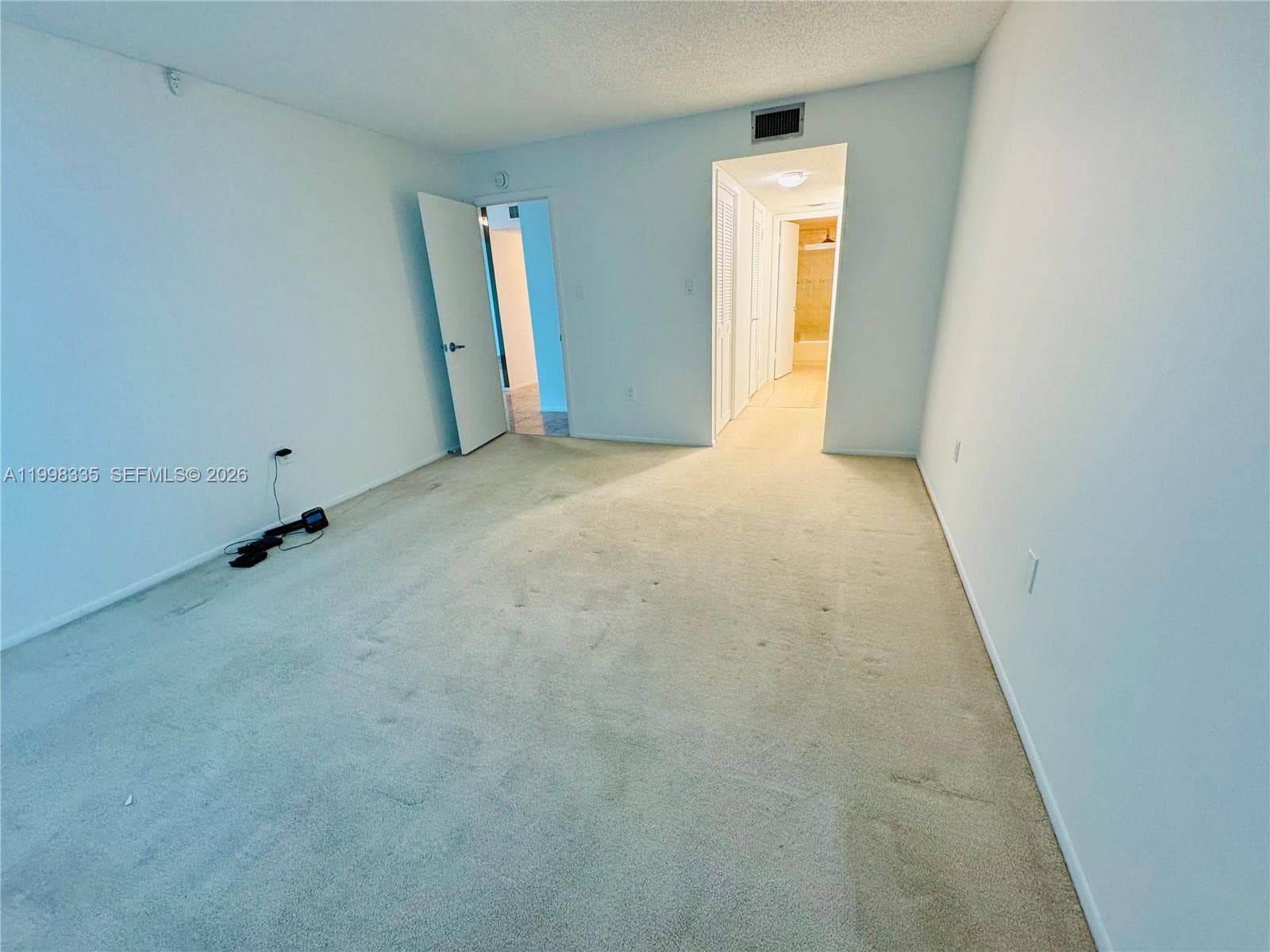 18011 Biscayne Blvd 1003 photo 12