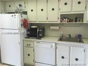 18011 Biscayne Blvd 1003 photo 9