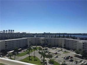 18011 Biscayne Blvd 1003 photo 14