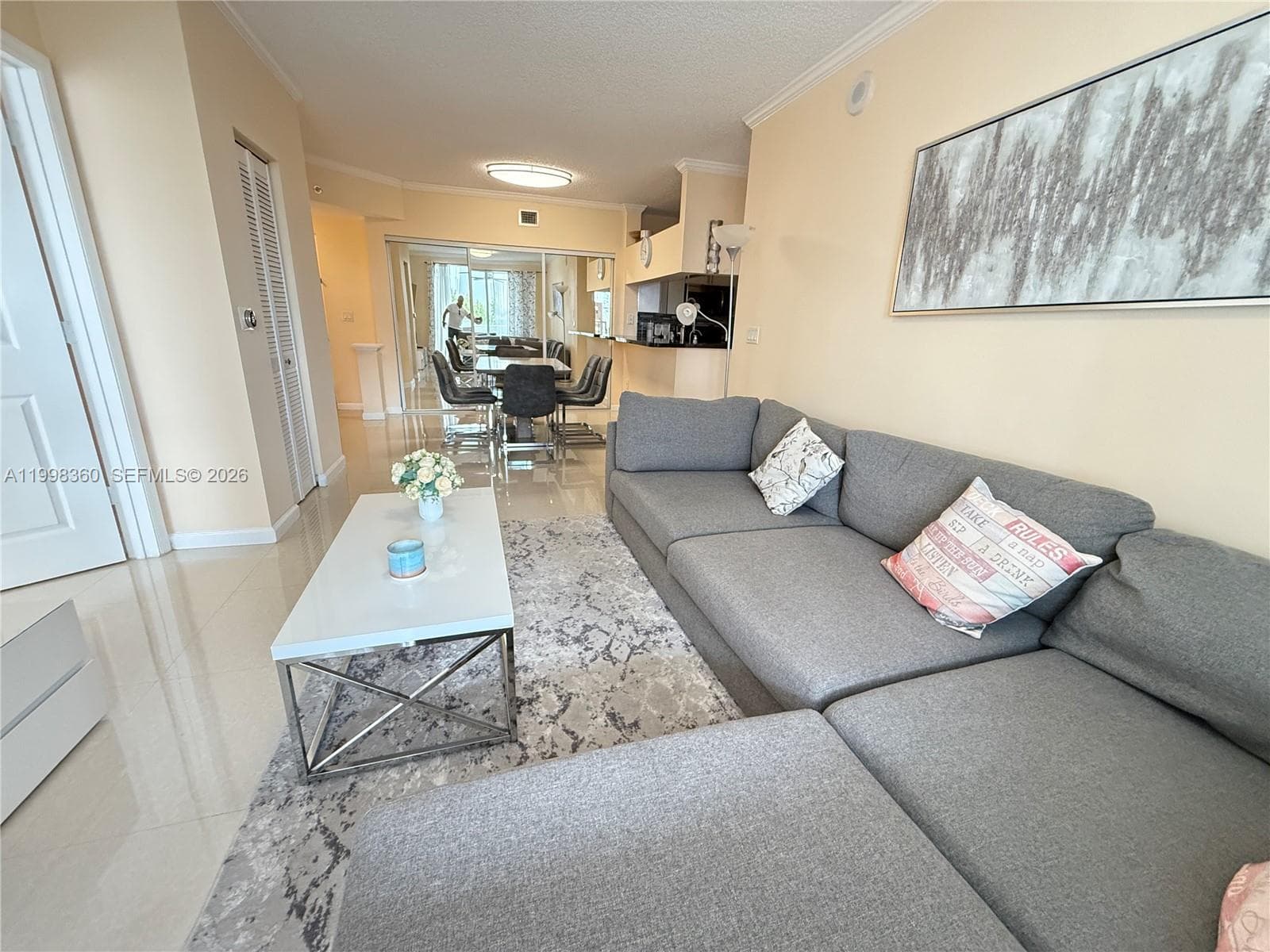 17100 Bay Rd 1502 photo 3