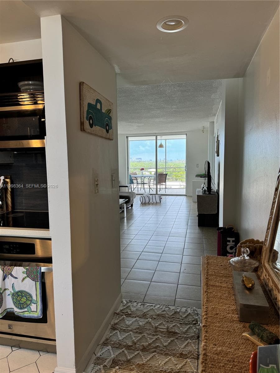 3660 166th St 812 photo 3