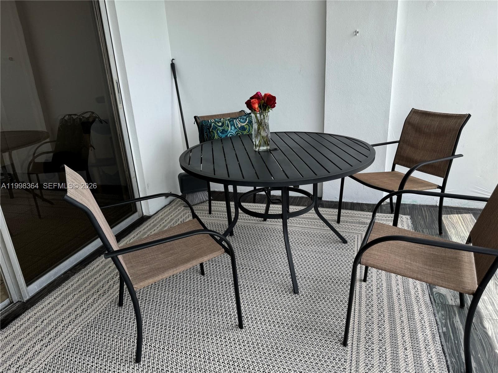 3660 166th St 812 photo 11