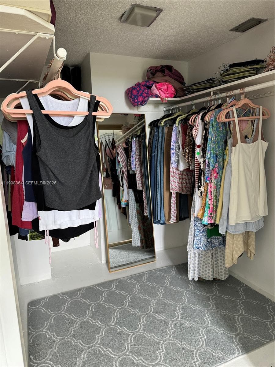 3660 166th St 812 photo 8