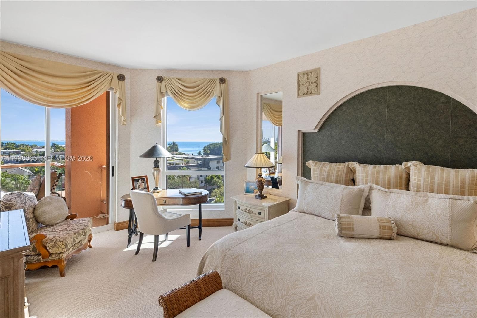 10 Edgewater Dr 7G photo 17