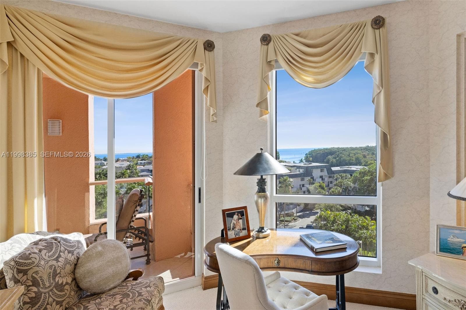 10 Edgewater Dr 7G photo 18