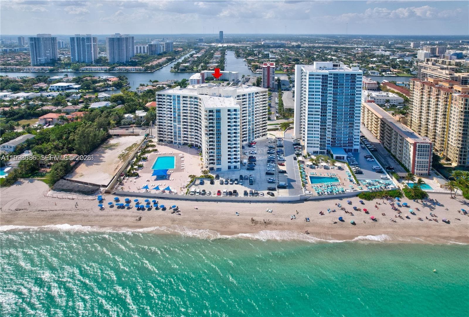 3180 Ocean Dr 621 photo 8