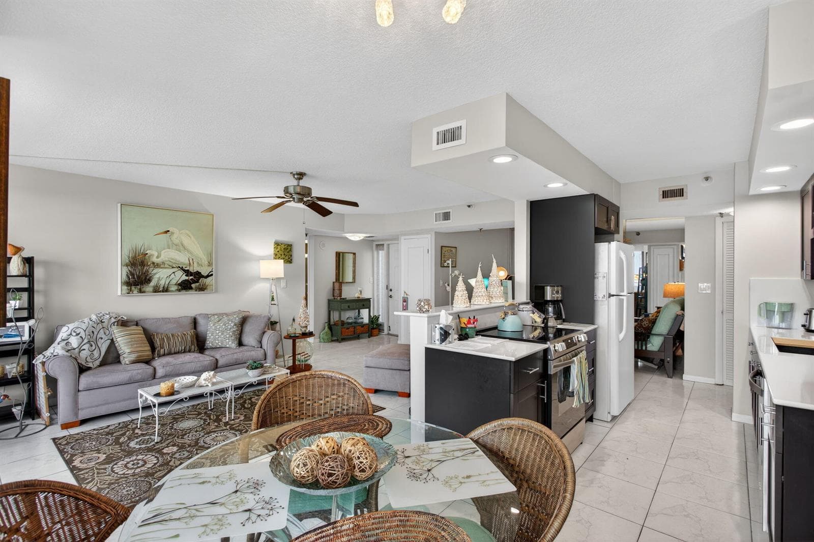 1500 N Ocean Boulevard 602 photo 7