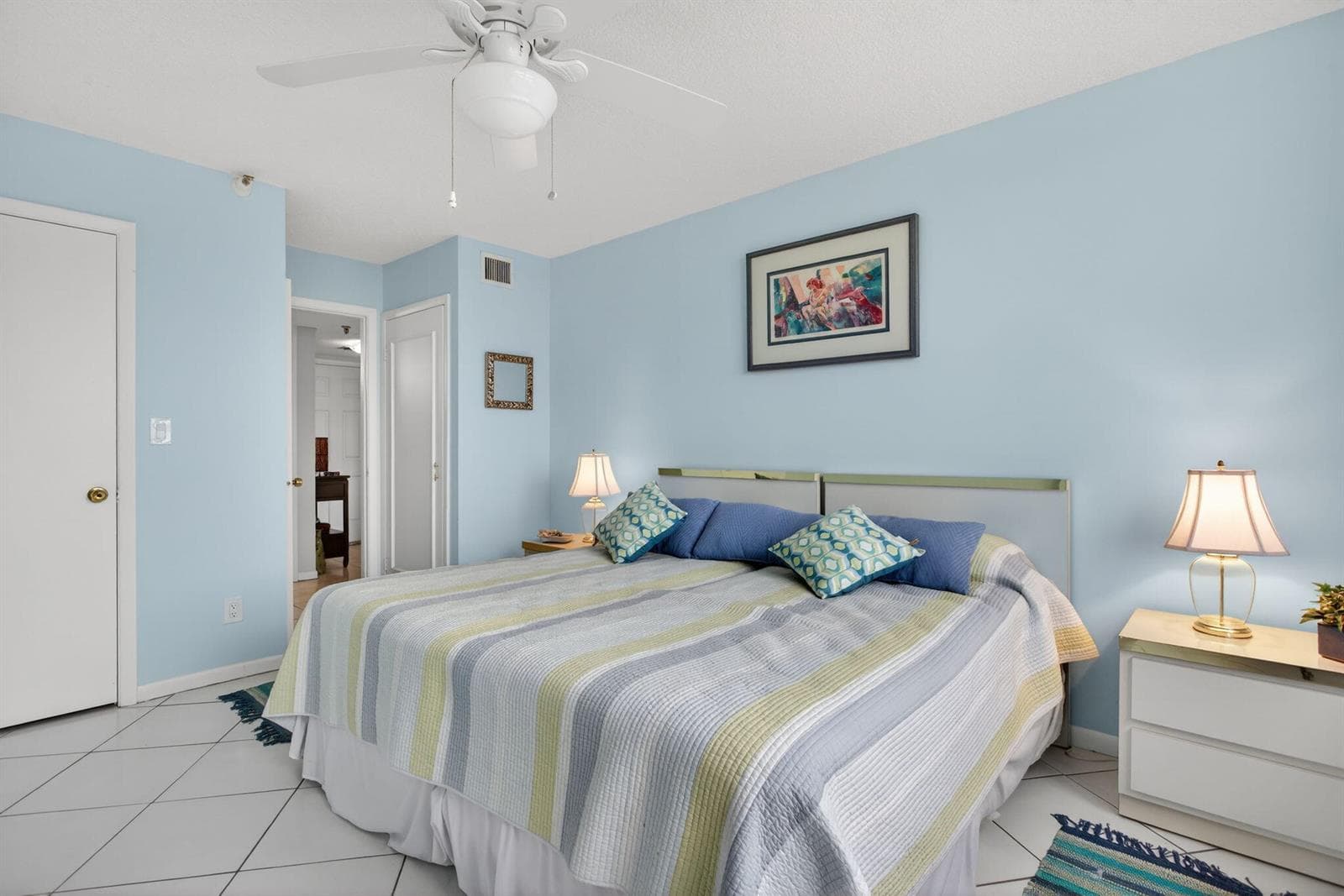 1500 N Ocean Boulevard 602 photo 18
