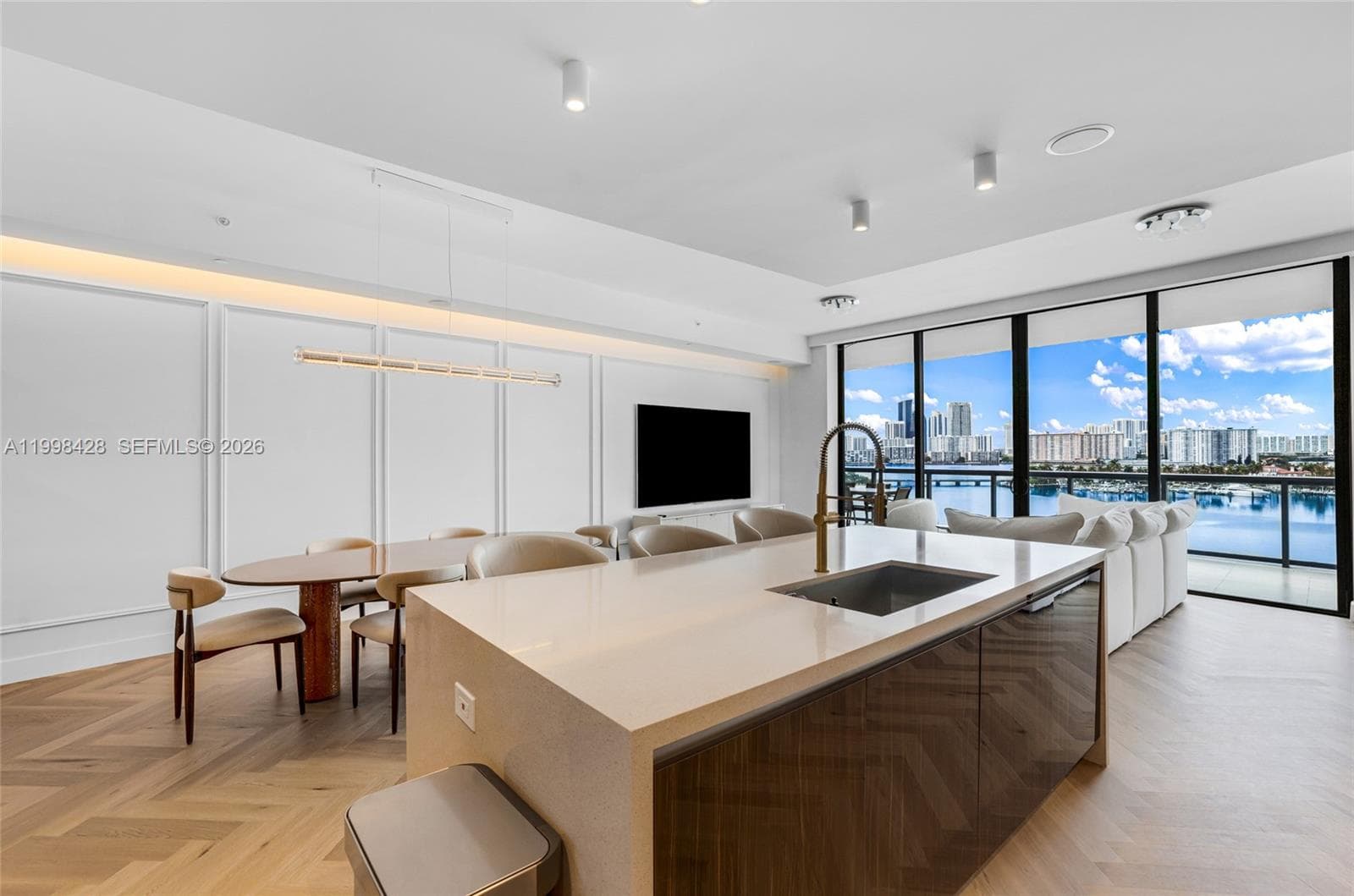 3300 188th St 812 photo 7