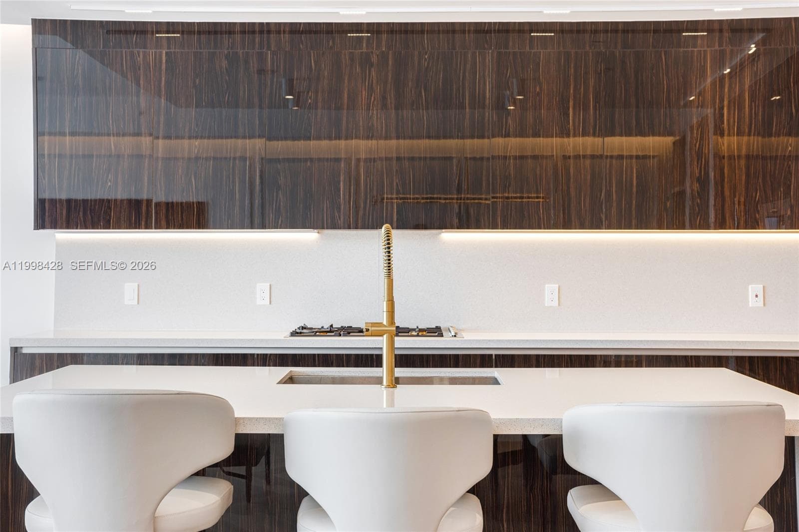 3300 188th St 812 photo 15