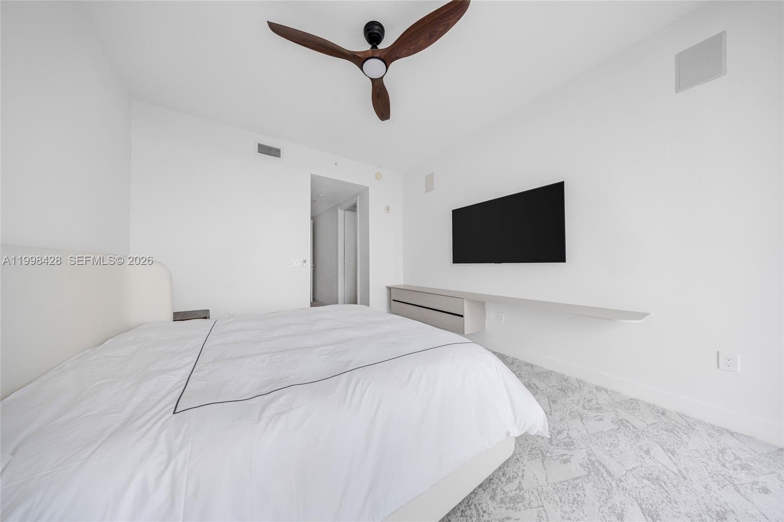 3300 188th St 812 photo 25