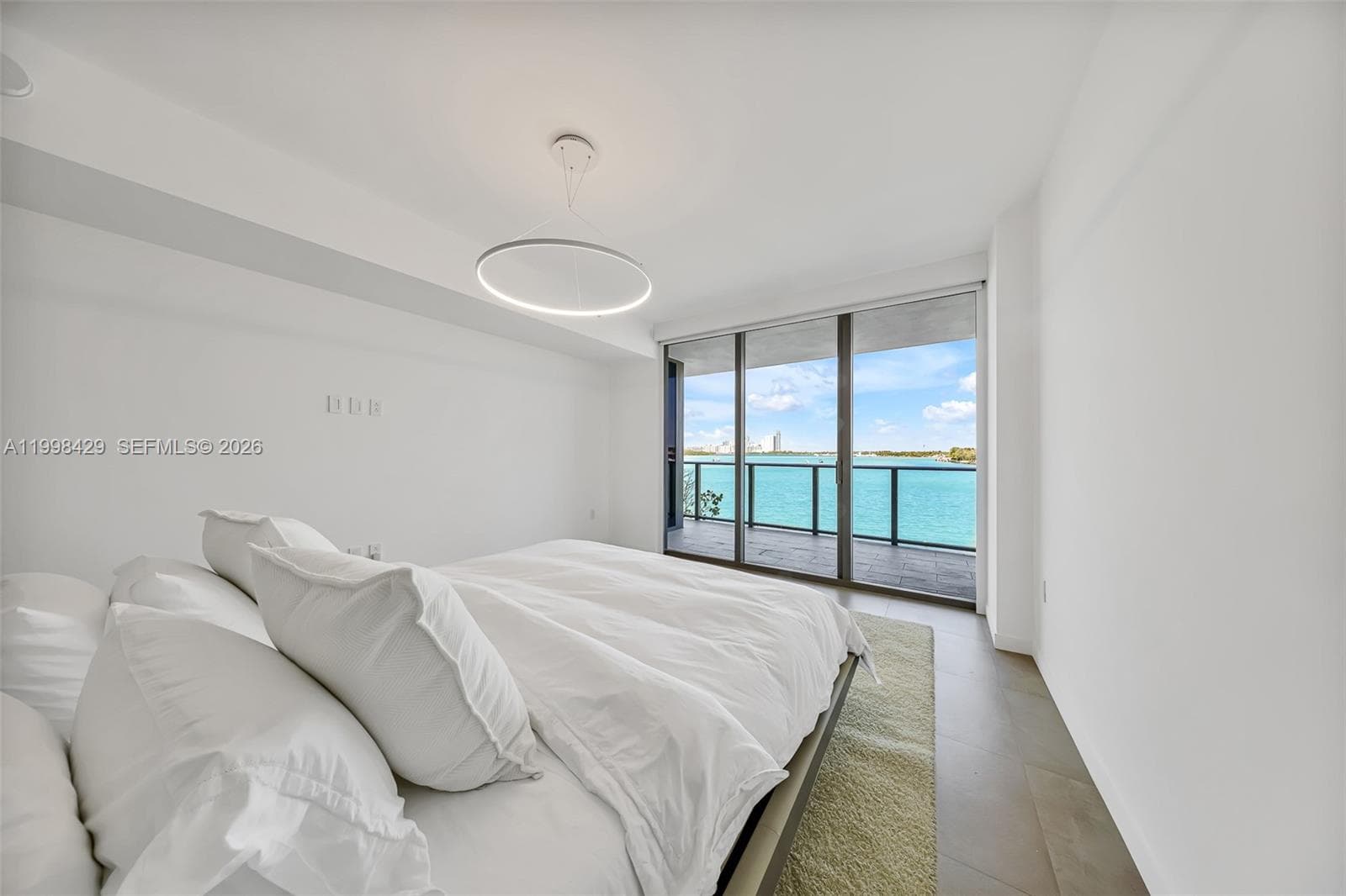 1135 103rd St 304 photo 12