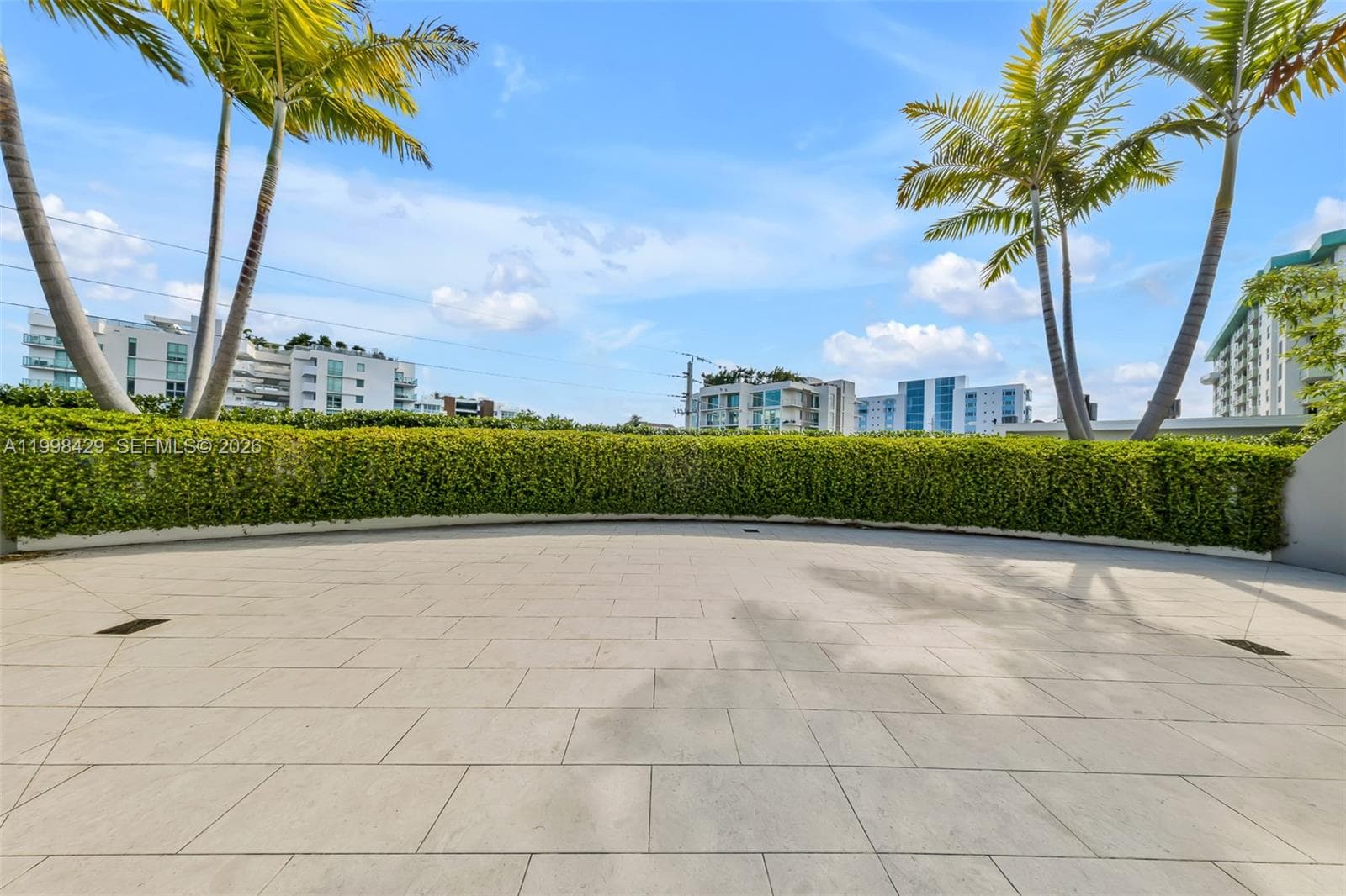 1135 103rd St 304 photo 22