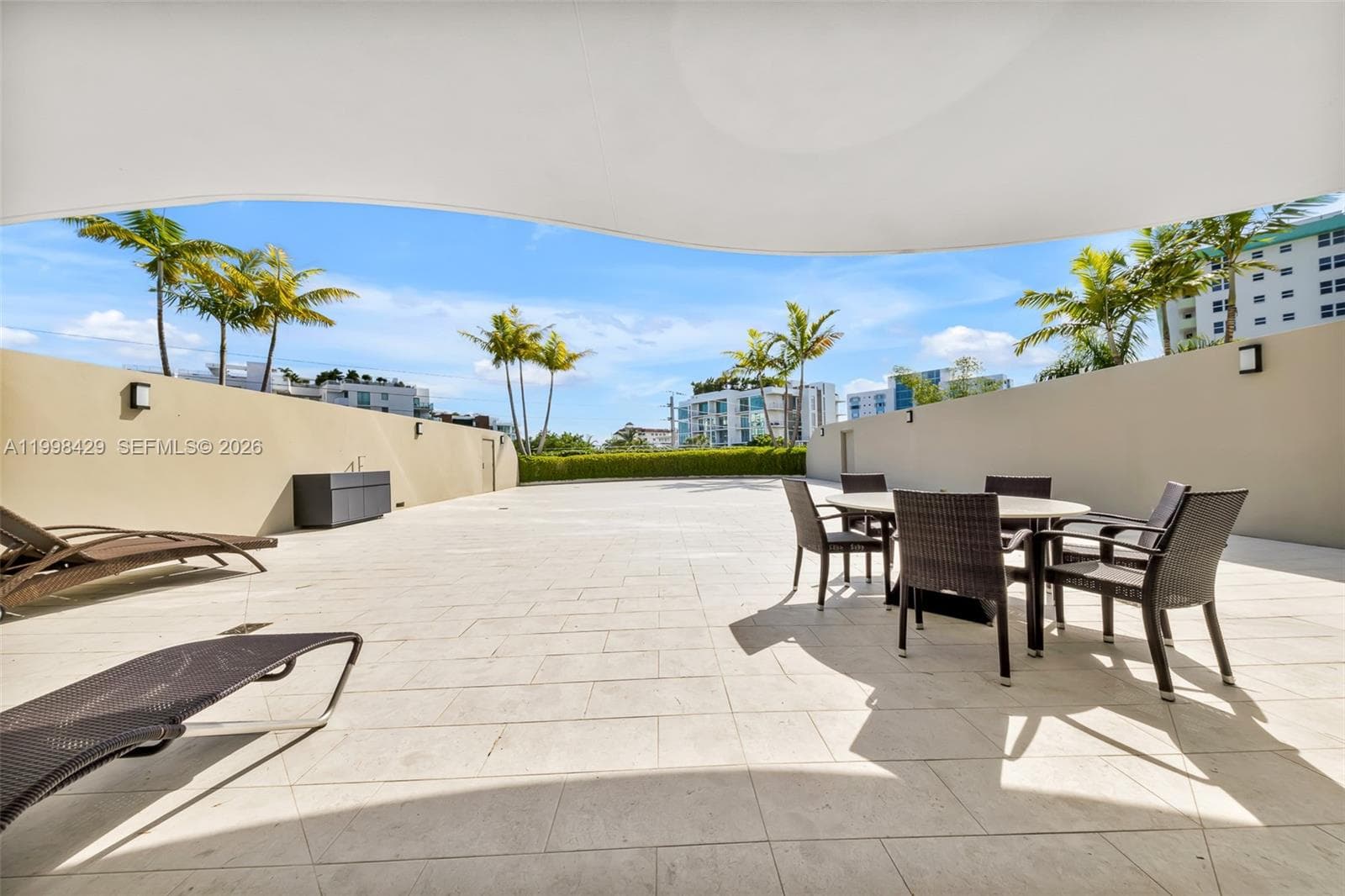 1135 103rd St 304 photo 20