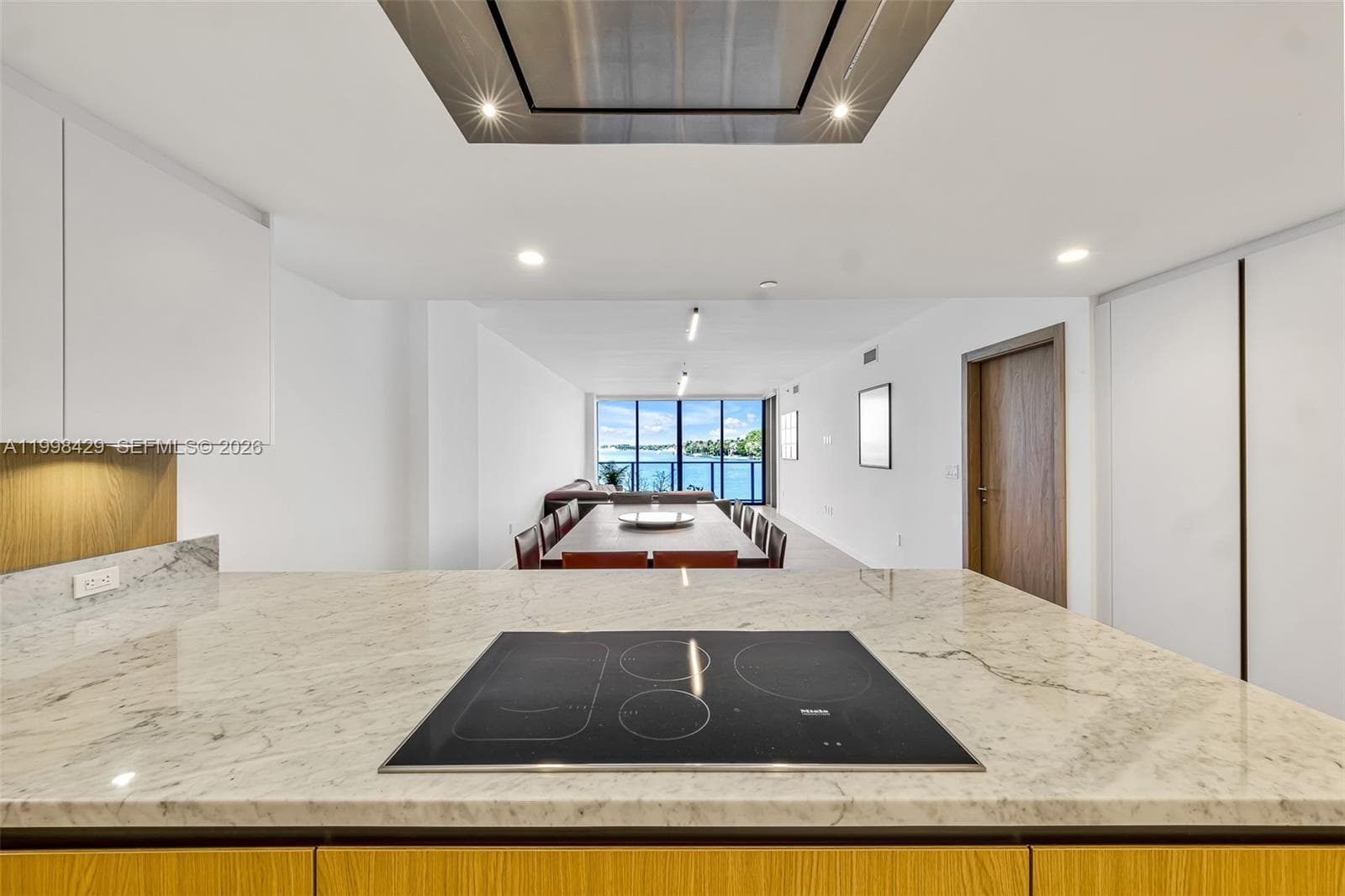 1135 103rd St 304 photo 9