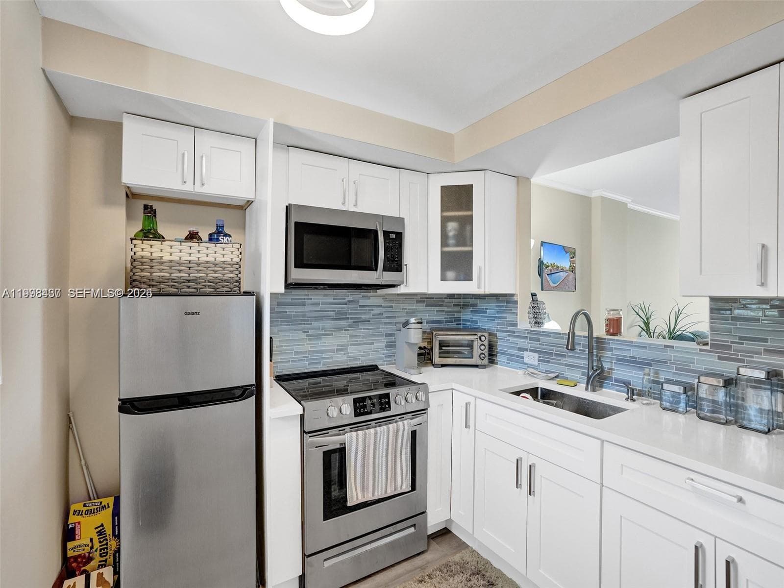 1777 SE 15th St 217 photo 4