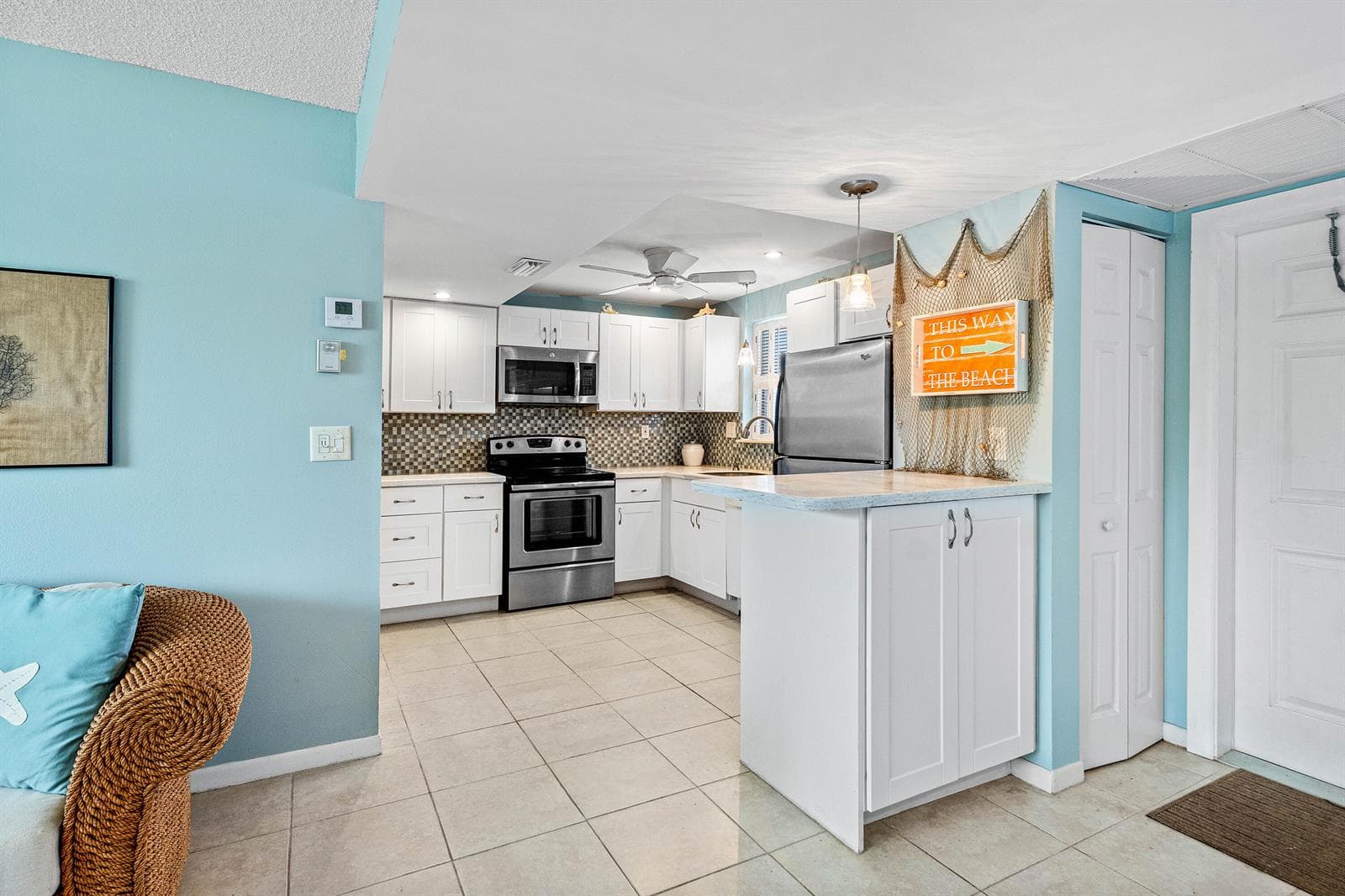 1820 New Palm Way 103 photo 6