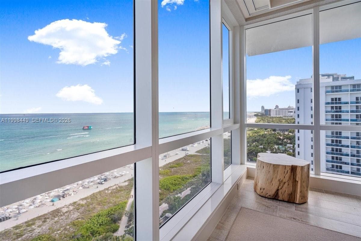 102 24th St 1520 photo 10