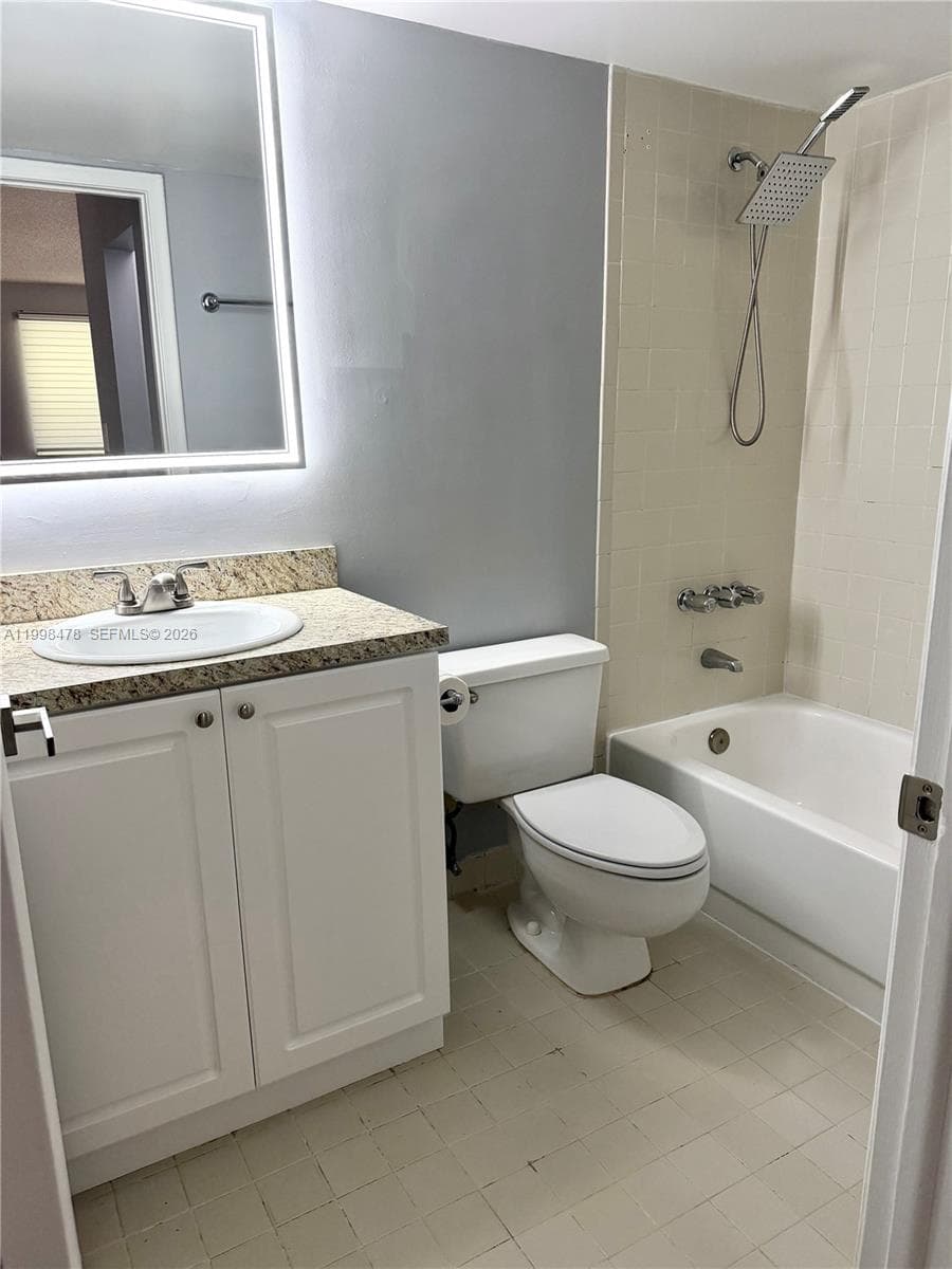 6205 131st Ct 203 photo 15