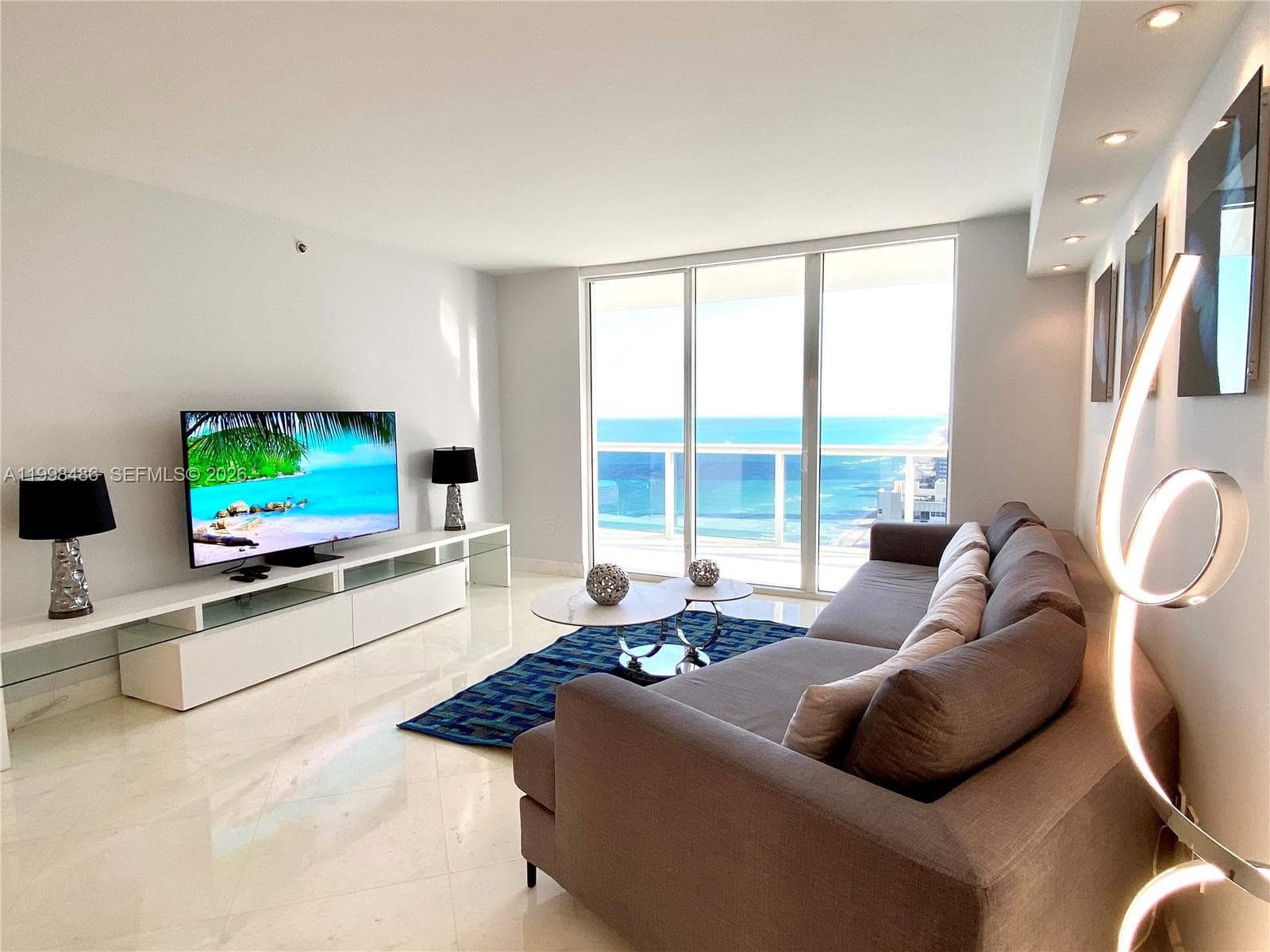 1830 Ocean Dr 3203 photo 23