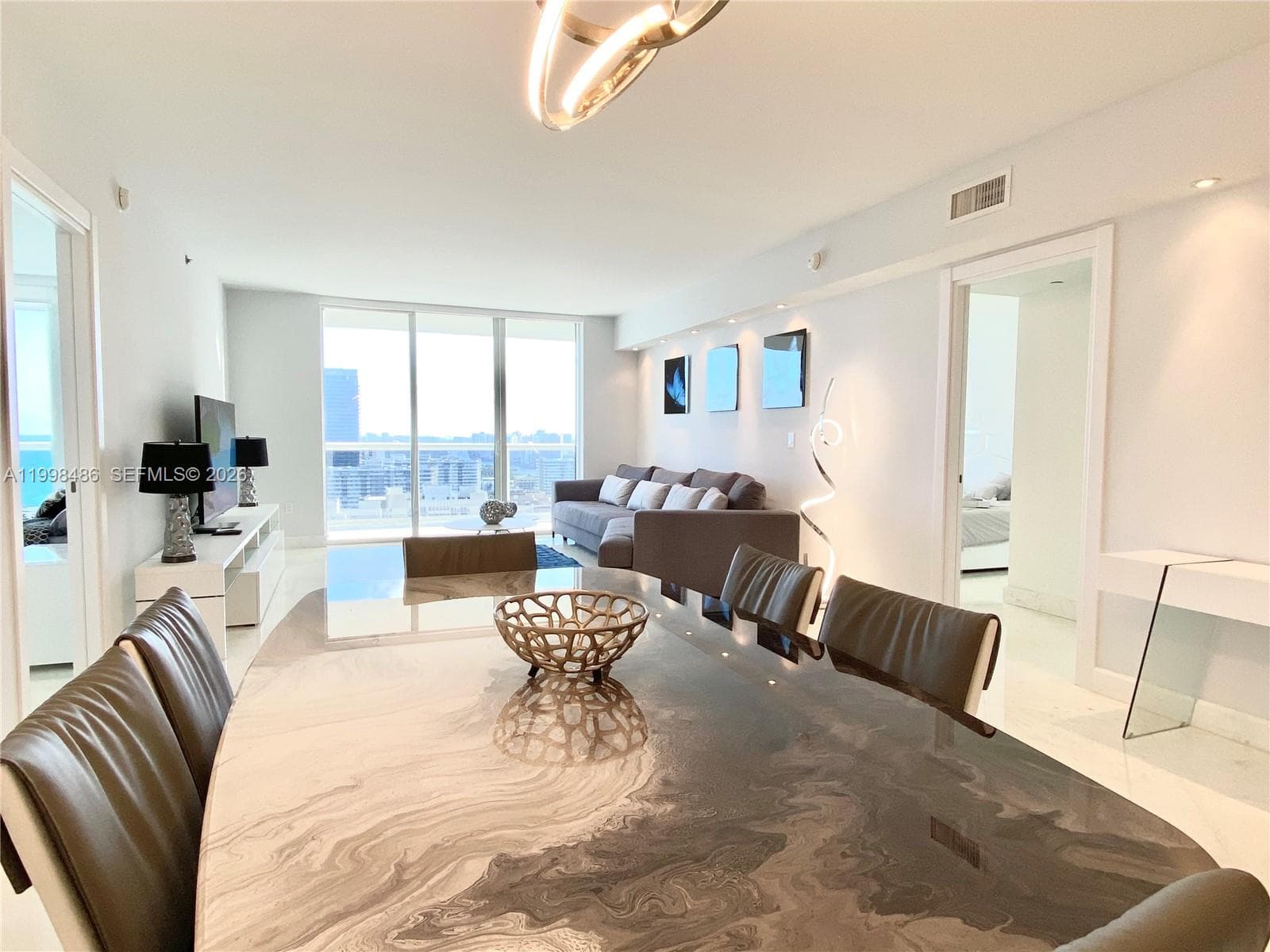 1830 Ocean Dr 3203 photo 12