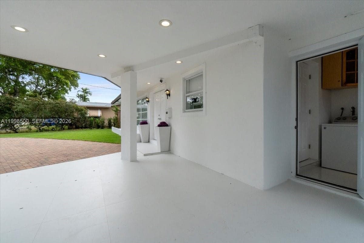 1910 36th St photo 23