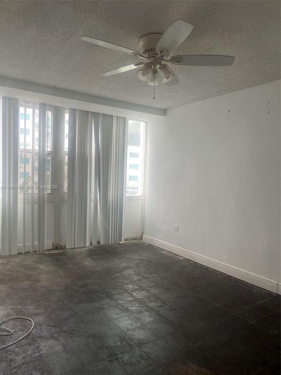 7545 E Treasure Dr 5H photo 21