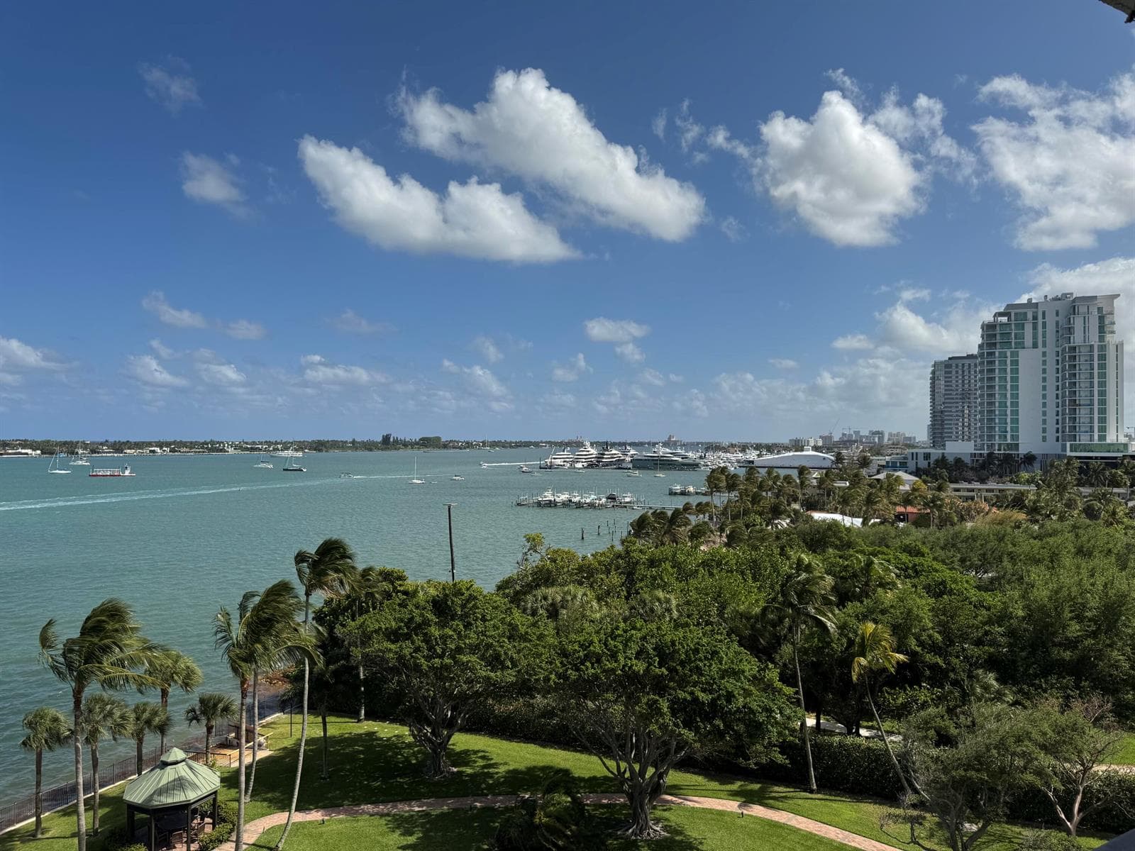 5200 N Flagler Drive 803 photo 3