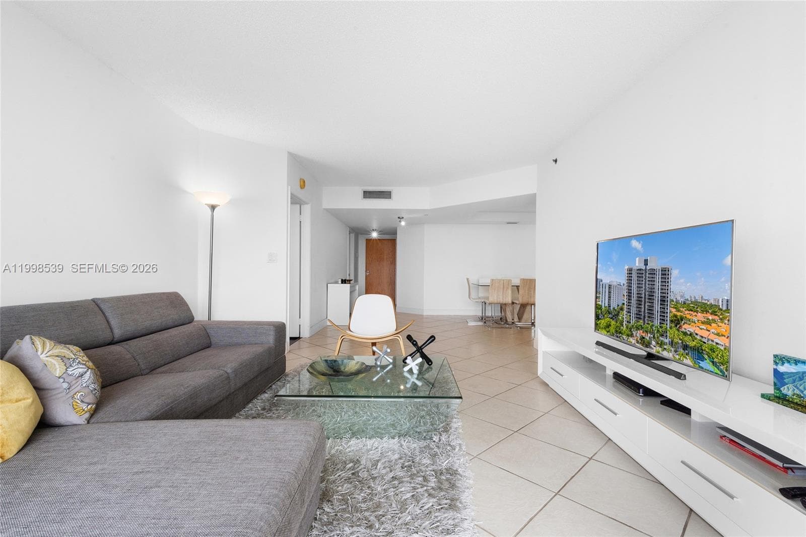 3598 Yacht Club Dr 601+DEN photo 2