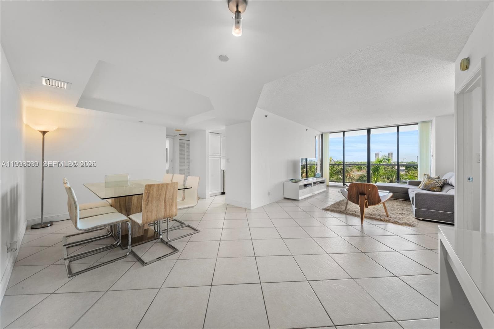 3598 Yacht Club Dr 601+DEN photo 9