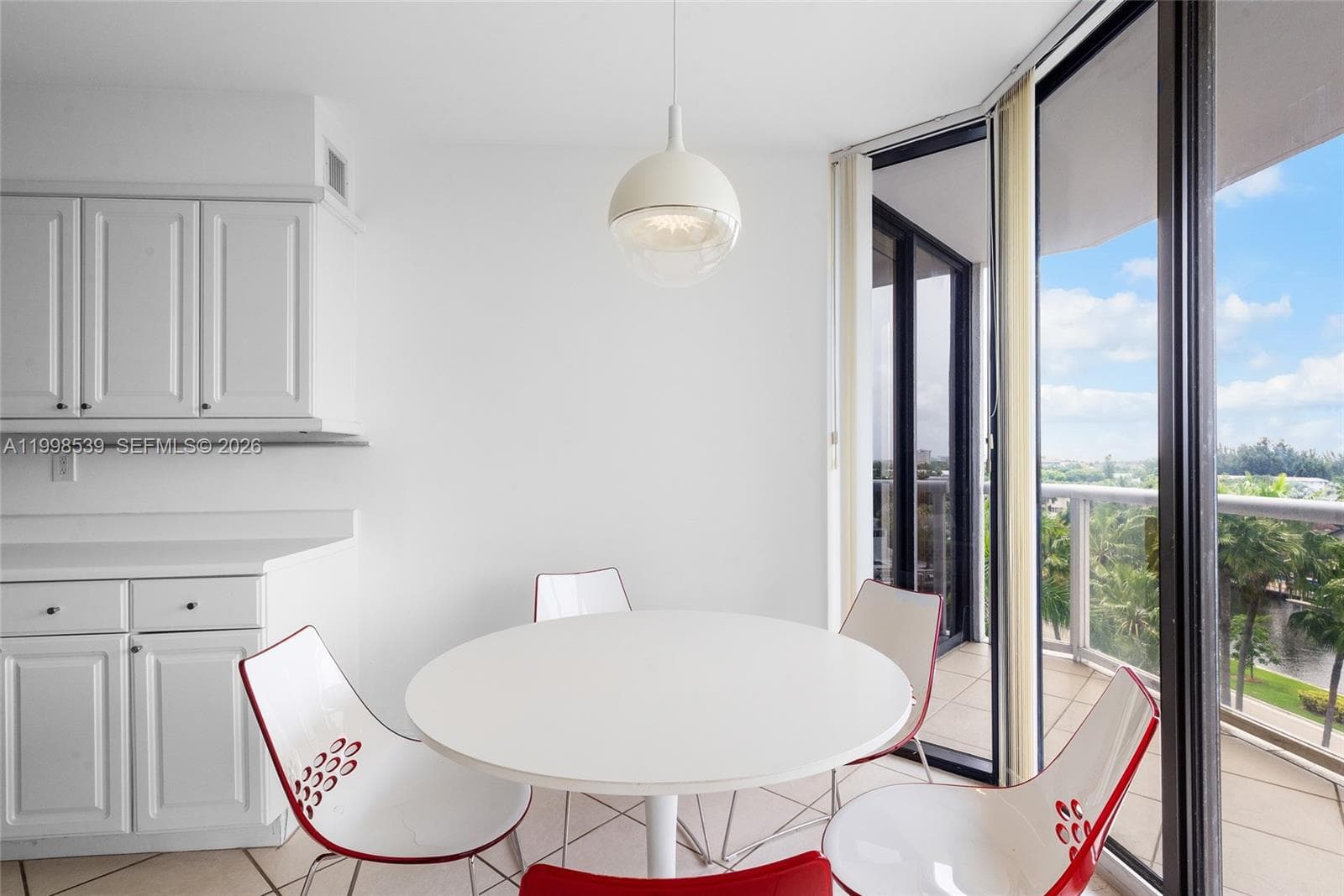 3598 Yacht Club Dr 601+DEN photo 15