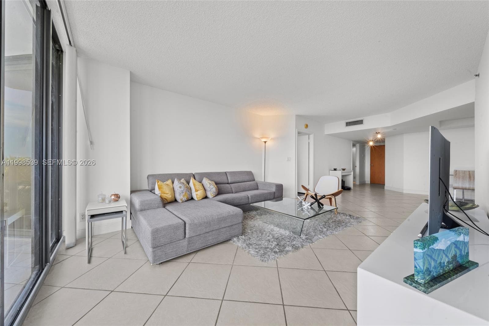 3598 Yacht Club Dr 601+DEN photo 4