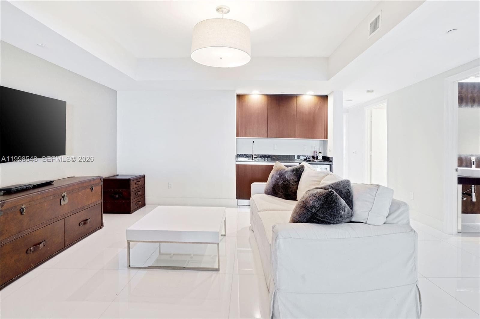 2711 Ocean Dr 2803 photo 22