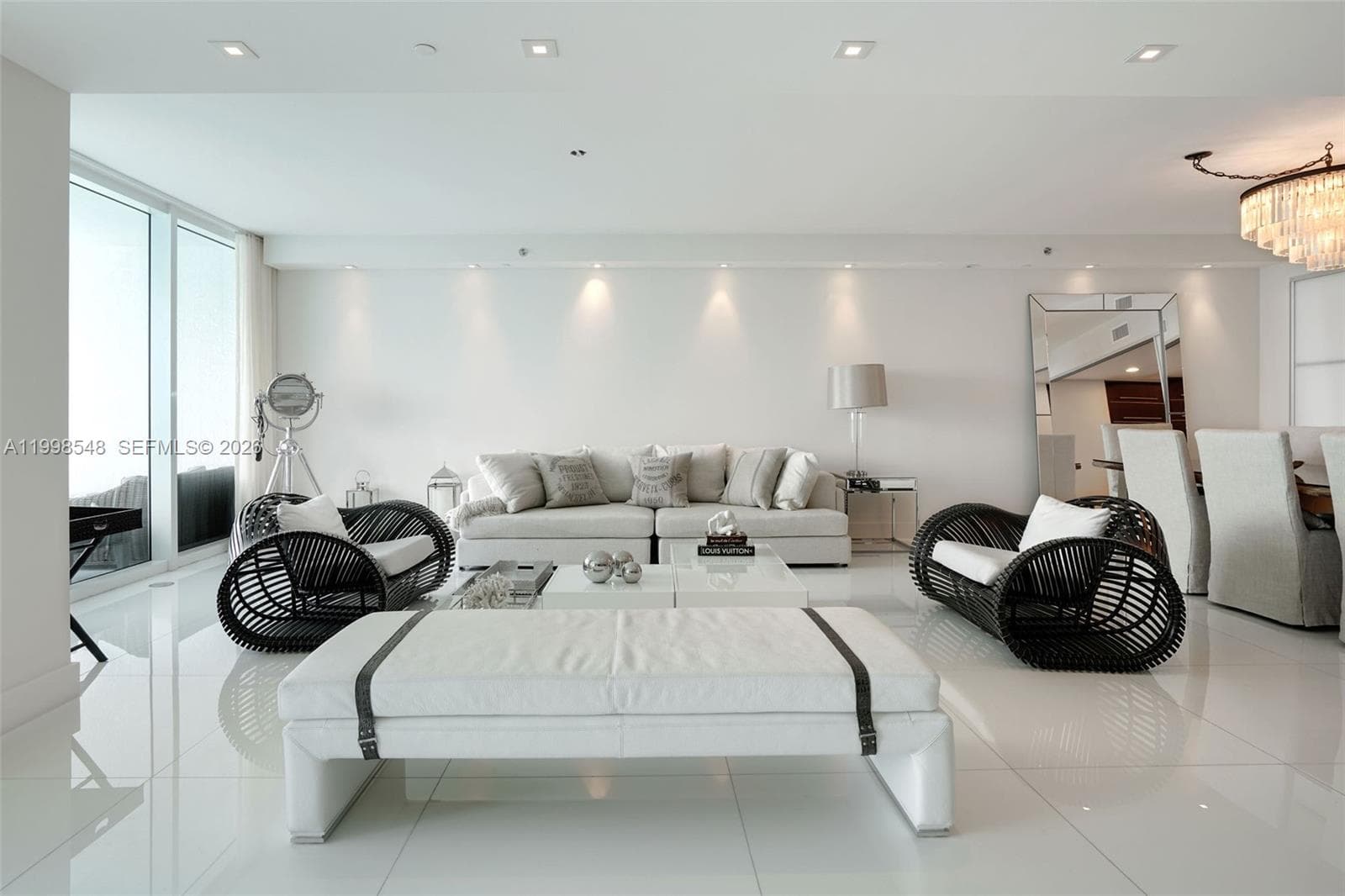 2711 Ocean Dr 2803 photo 10