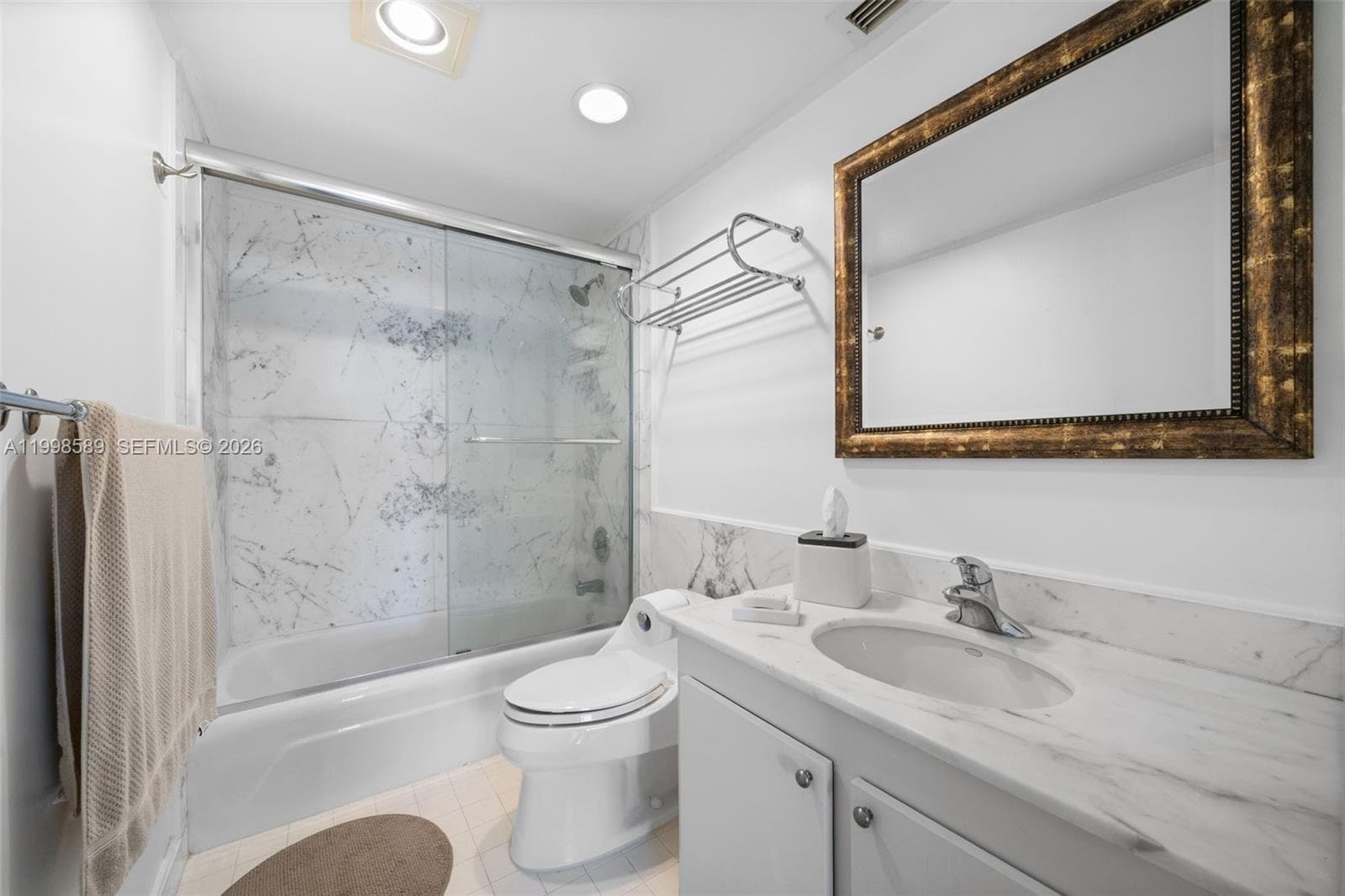 177 Ocean Lane Dr 703 photo 16