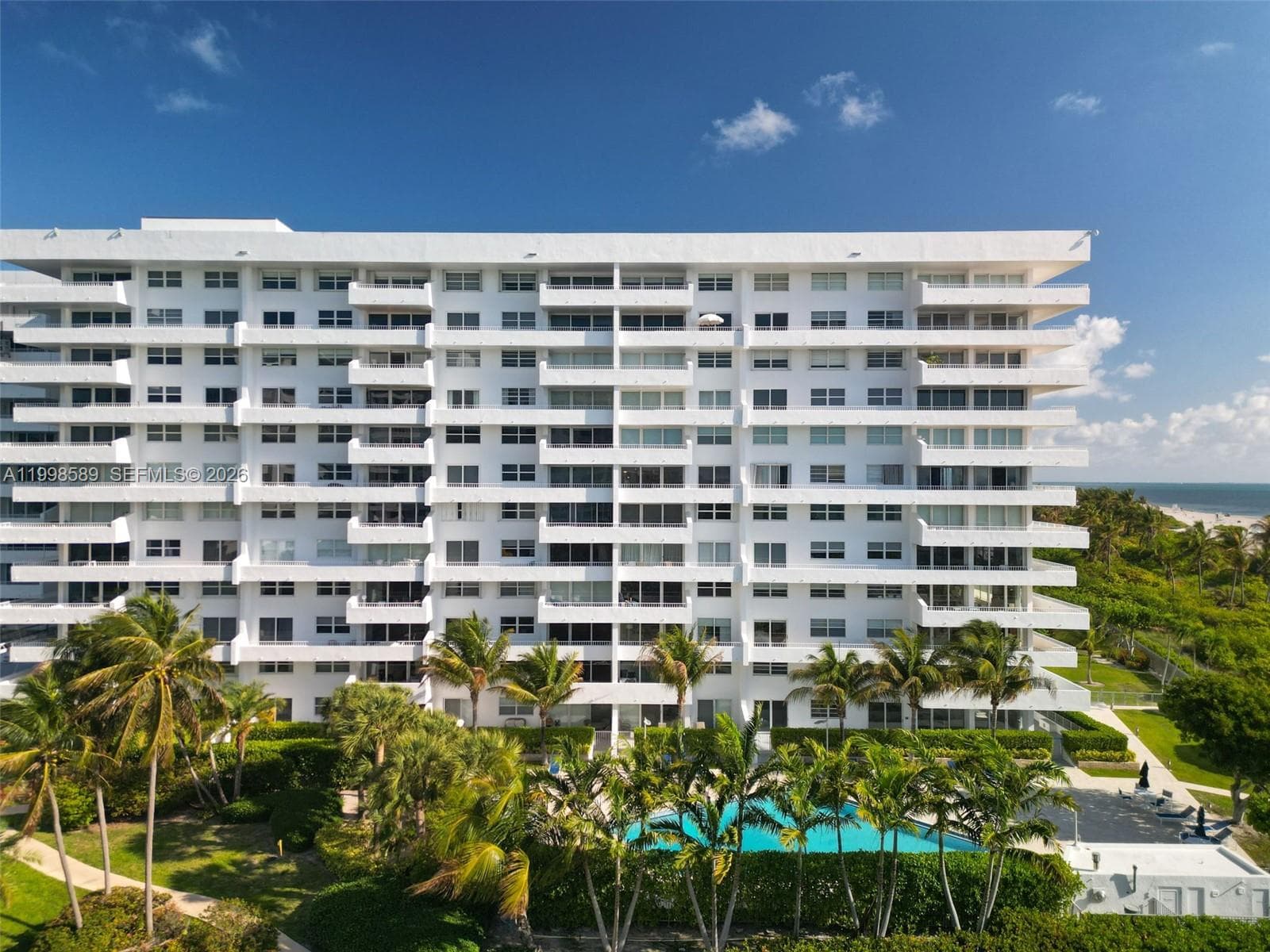 177 Ocean Lane Dr 703 photo 24