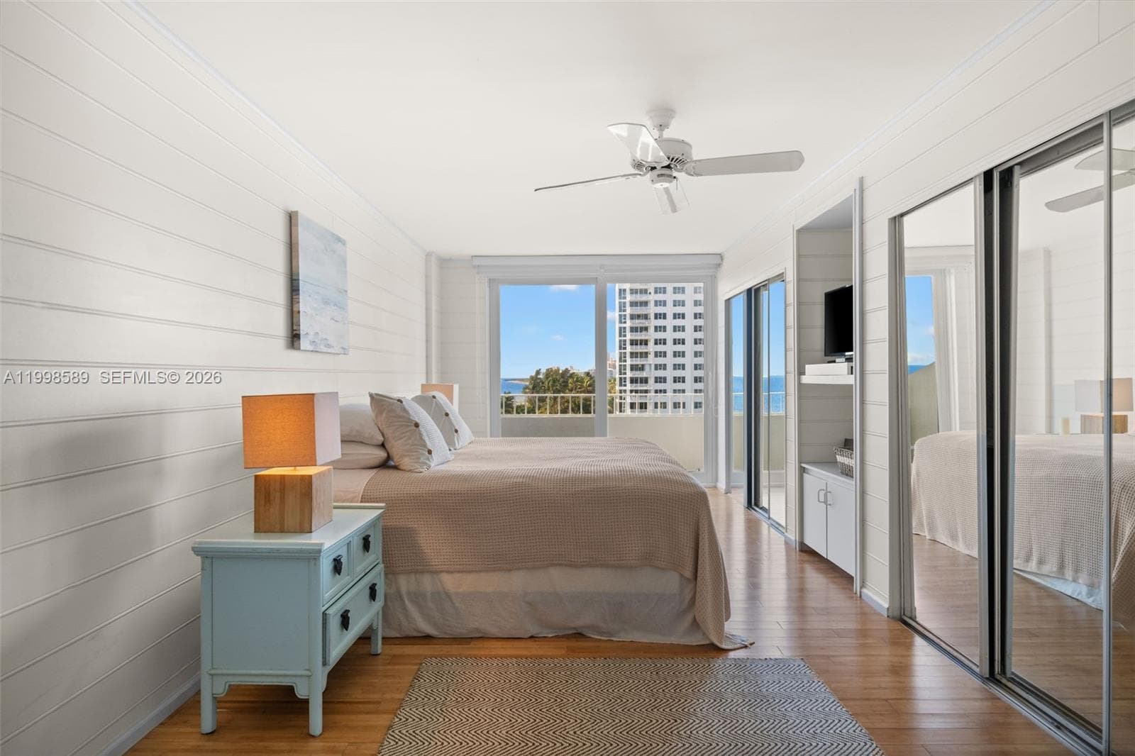 177 Ocean Lane Dr 703 photo 14