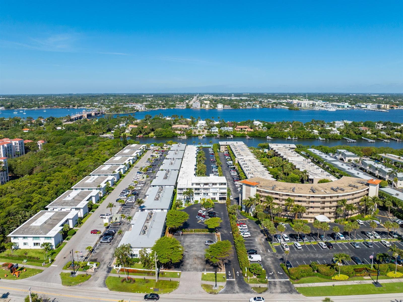 4001 S Ocean Boulevard 122 photo 23