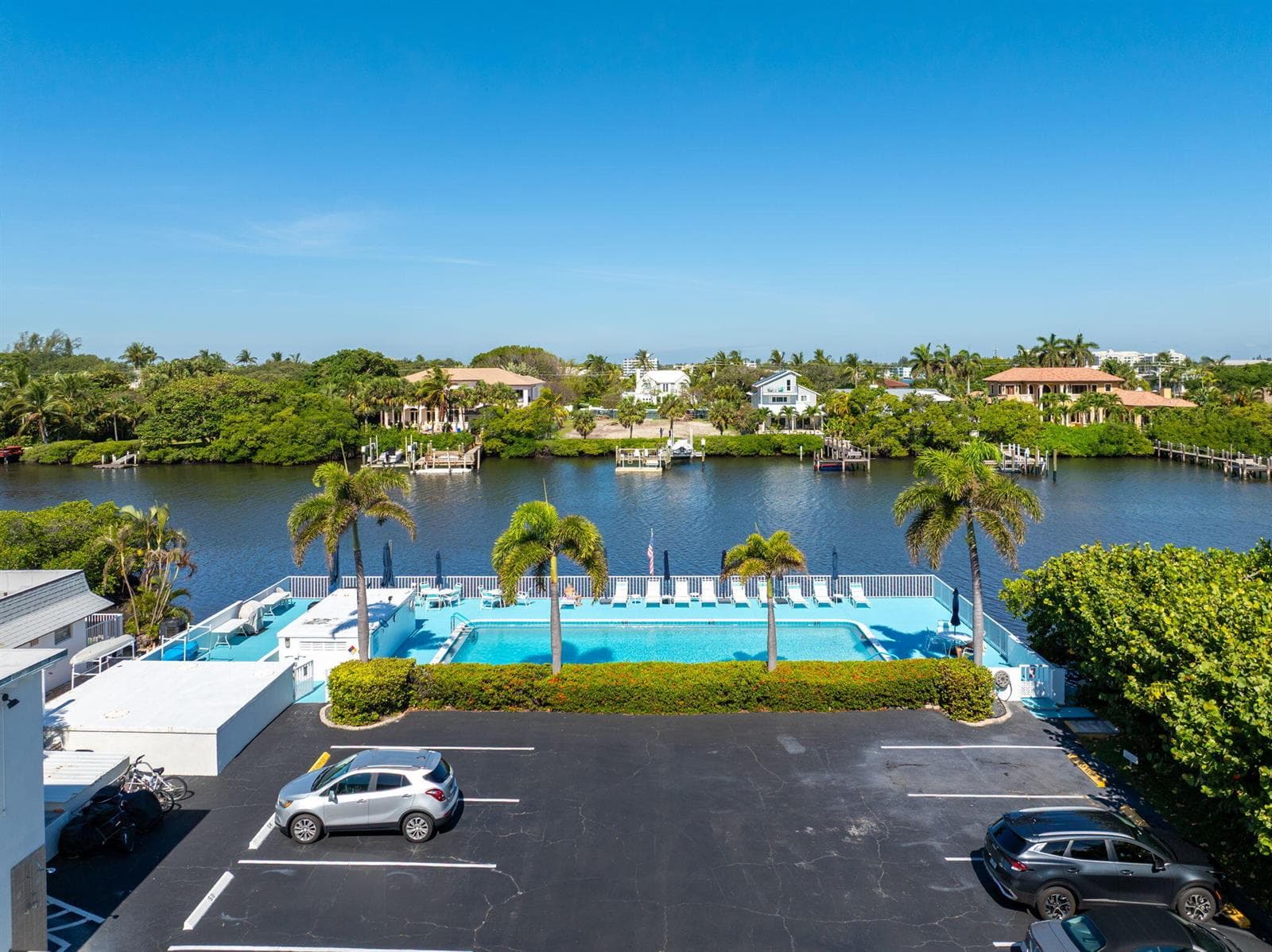 4001 S Ocean Boulevard 122 photo 2