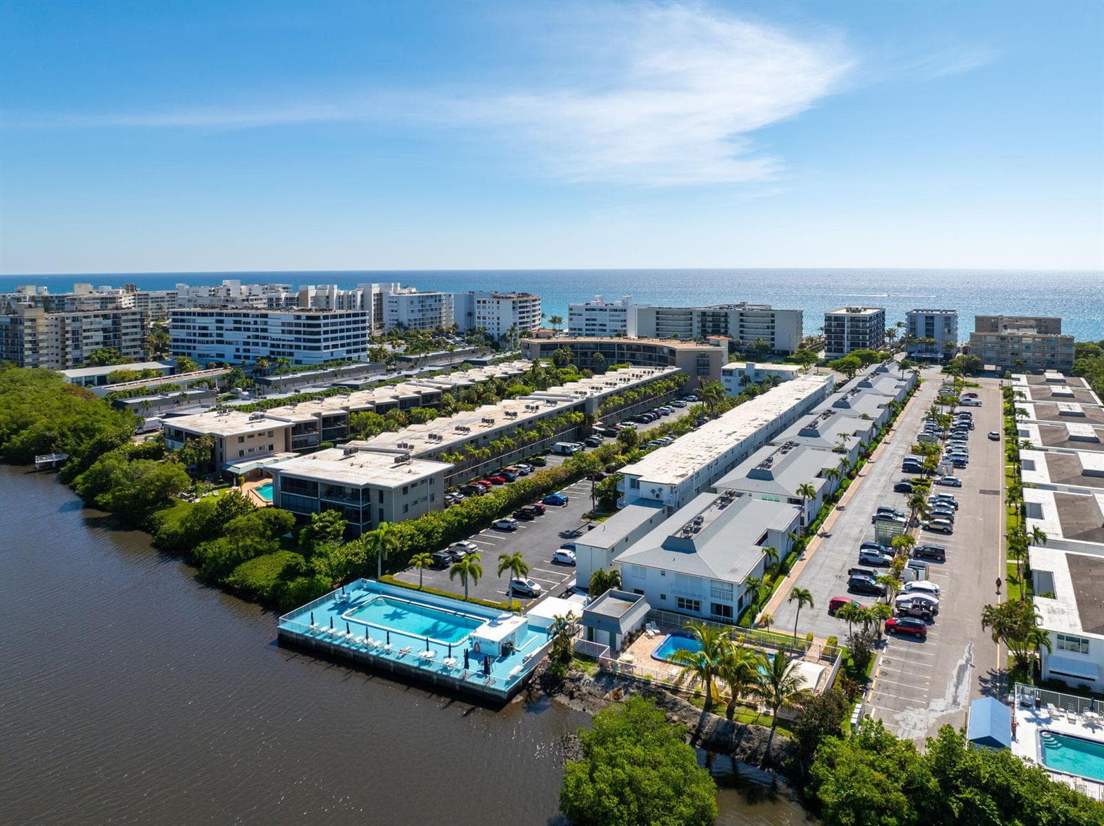 4001 S Ocean Boulevard 122 photo 1