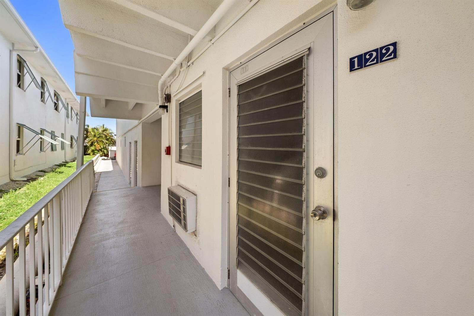 4001 S Ocean Boulevard 122 photo 5