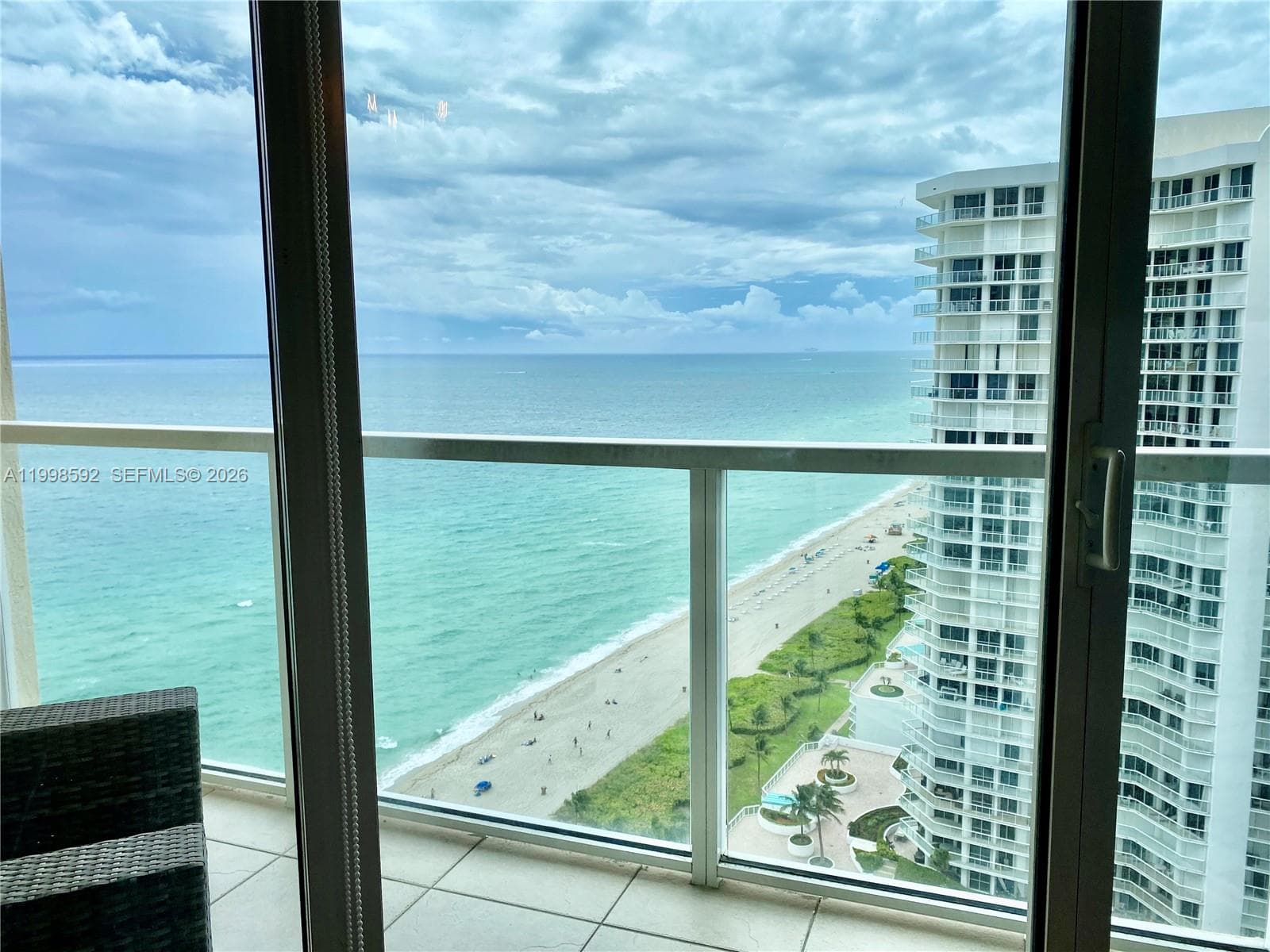 16699 Collins Ave 2510 photo 17