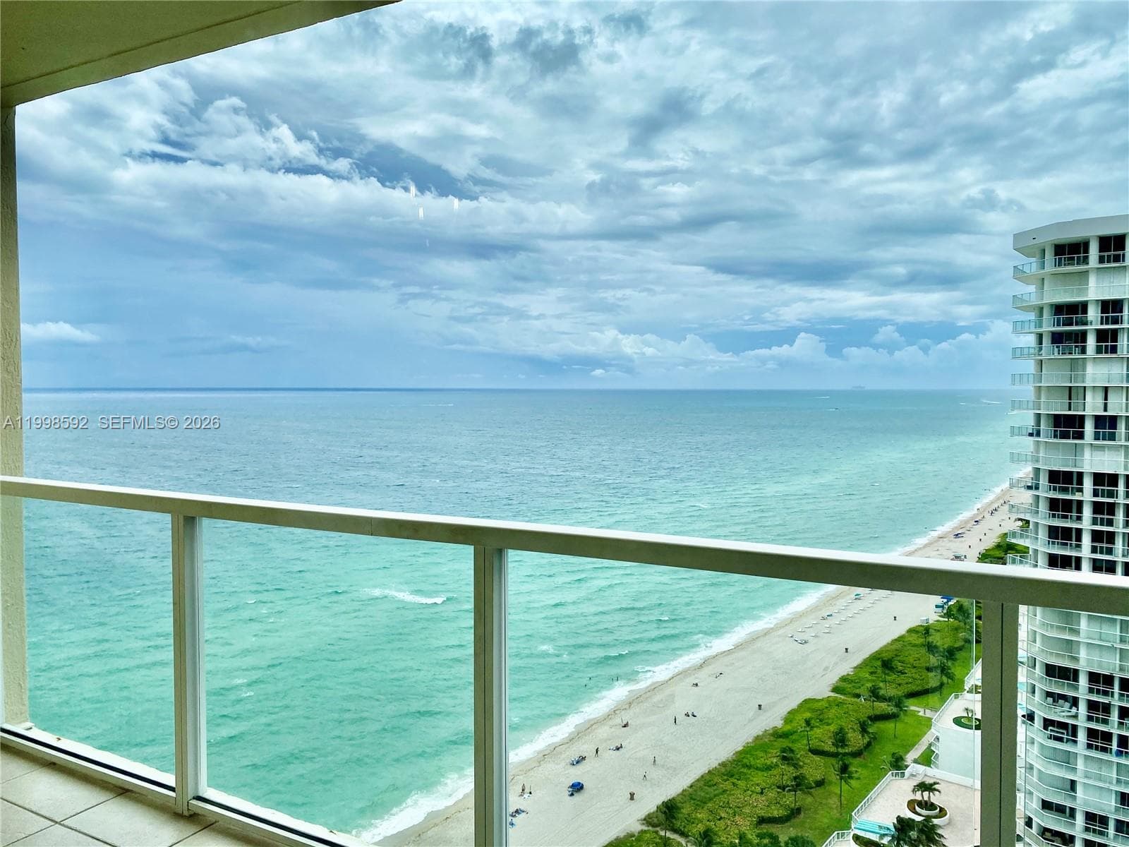 16699 Collins Ave 2510 photo 12