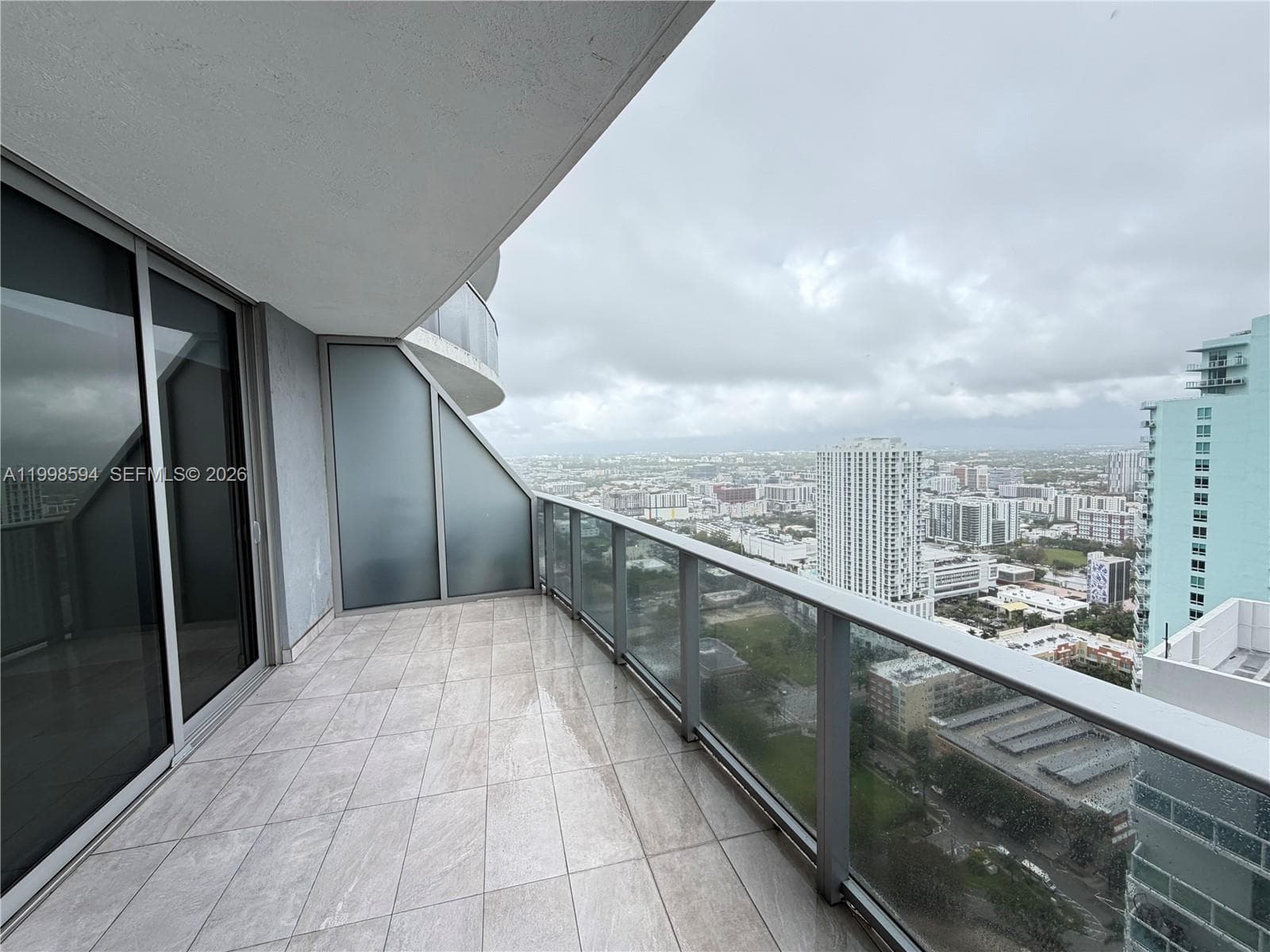 488 18th St 4005 photo 17