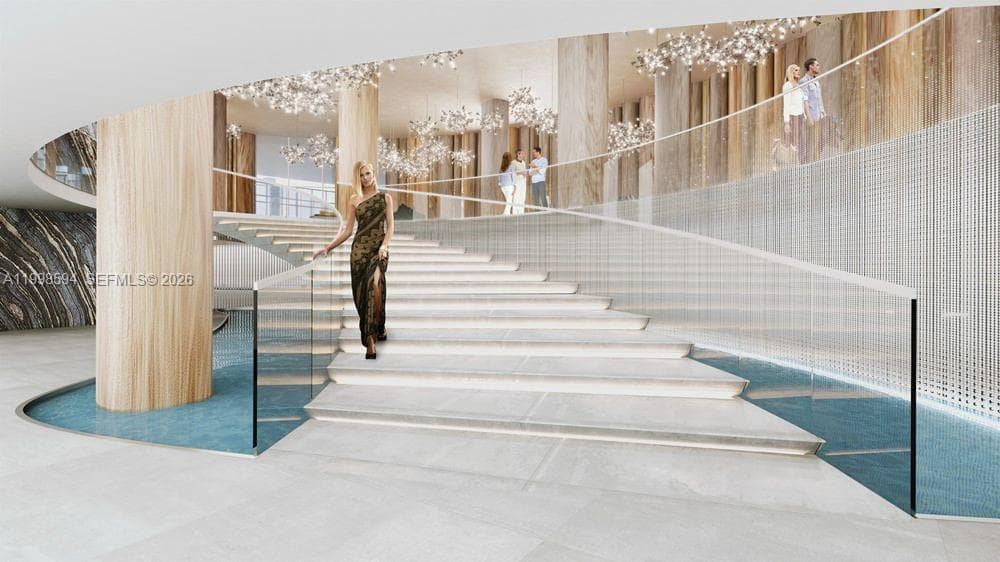 488 18th St 4005 photo 3