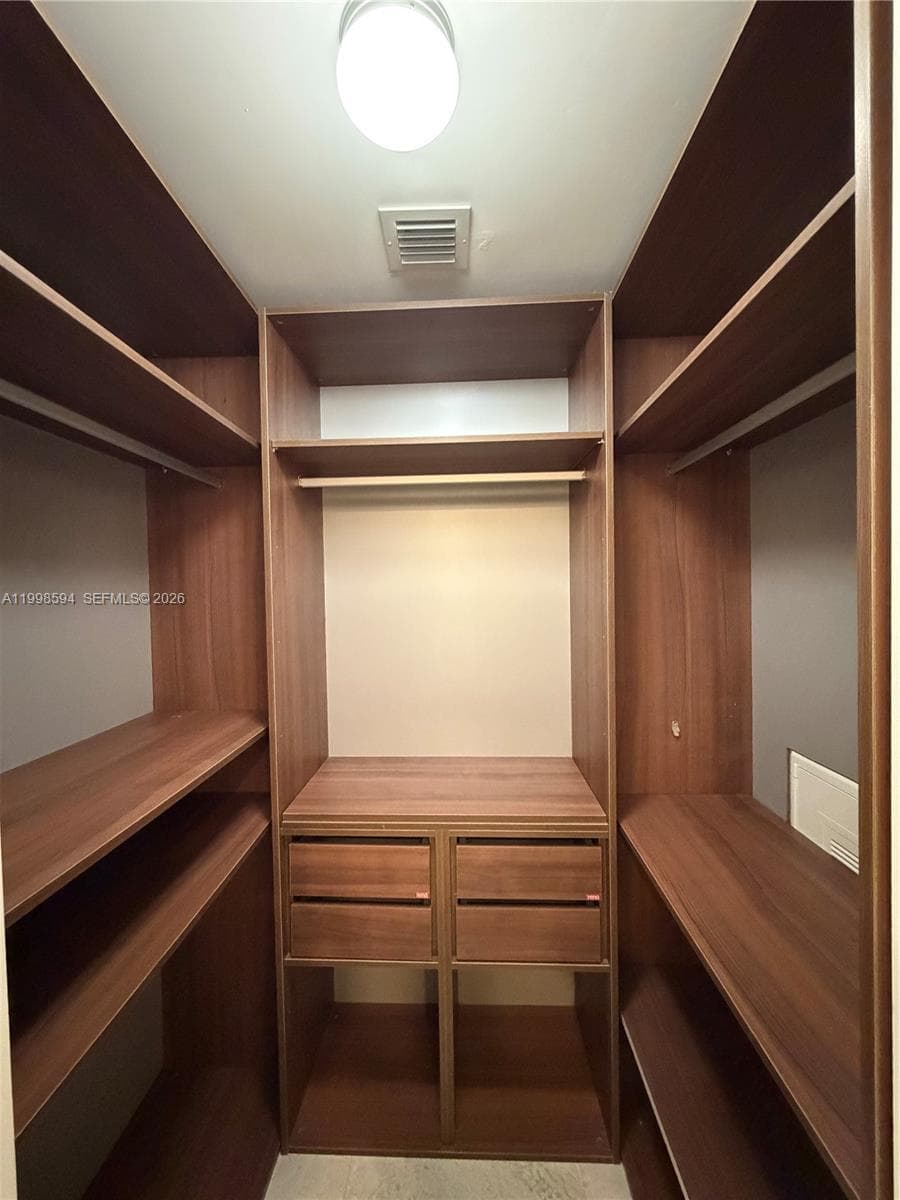 488 18th St 4005 photo 20