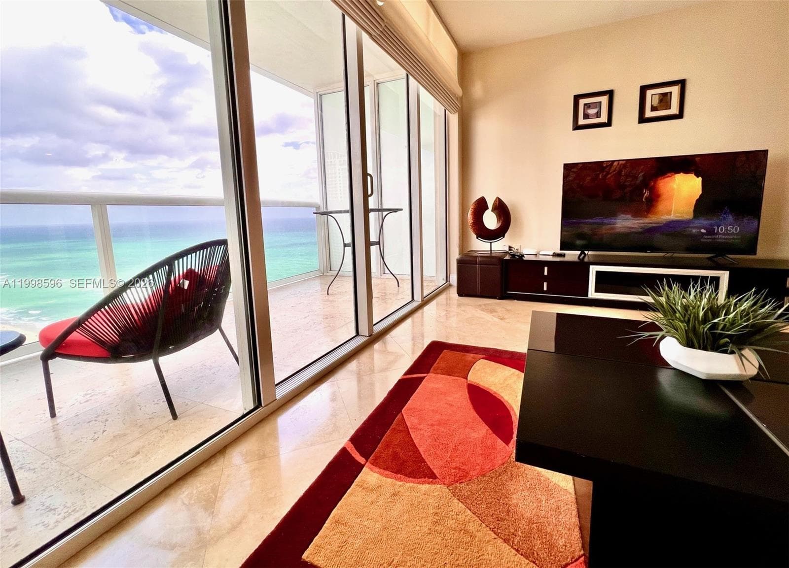 1830 Ocean Dr 3309 photo 1