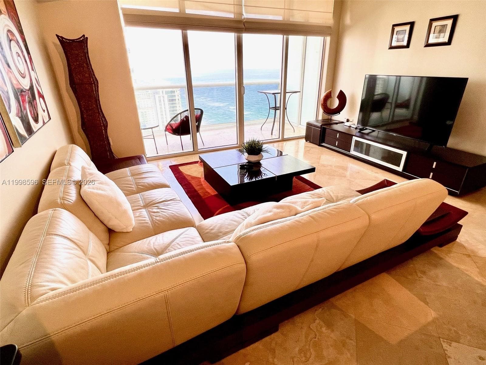 1830 Ocean Dr 3309 photo 5