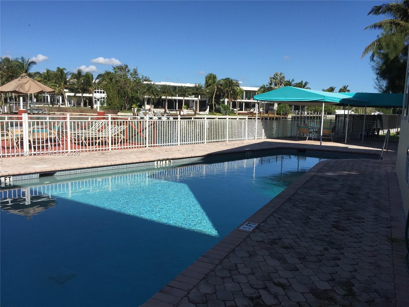 4740 Pine Tree Dr 26 photo 2